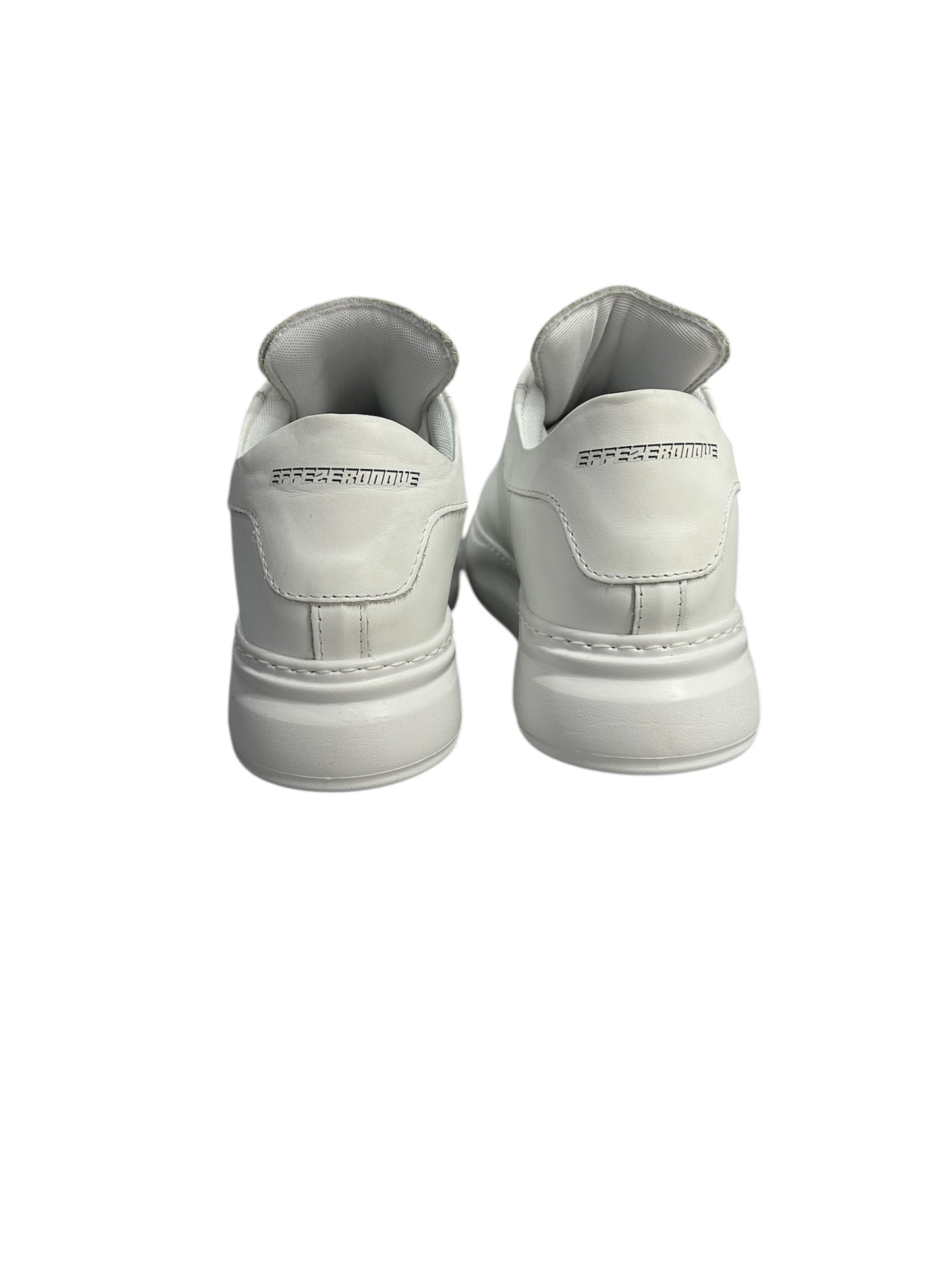 F09 600m-Light White