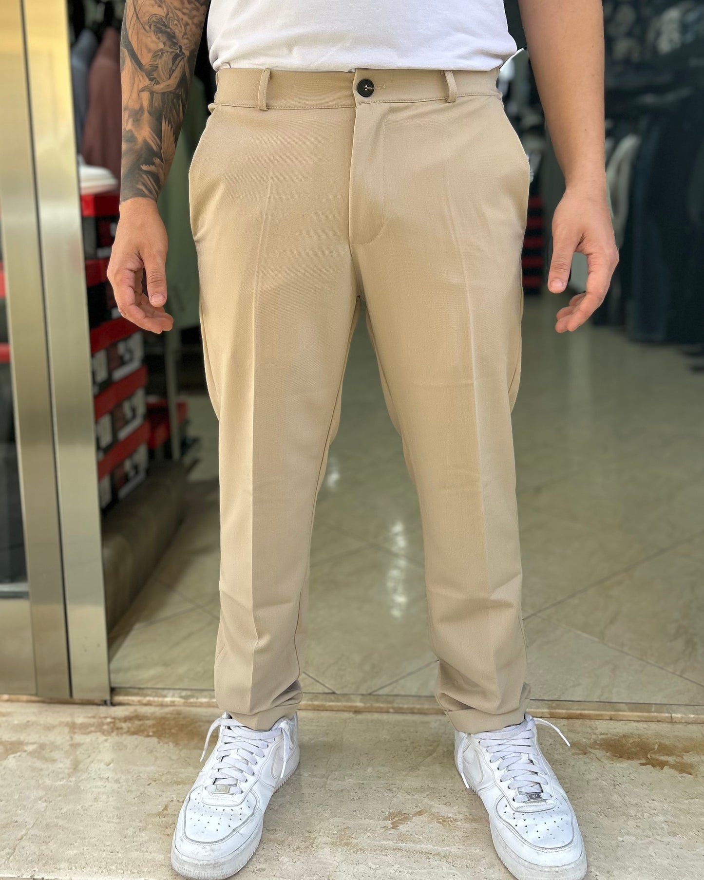 Pantalone ELEGANT CON BOTTONE