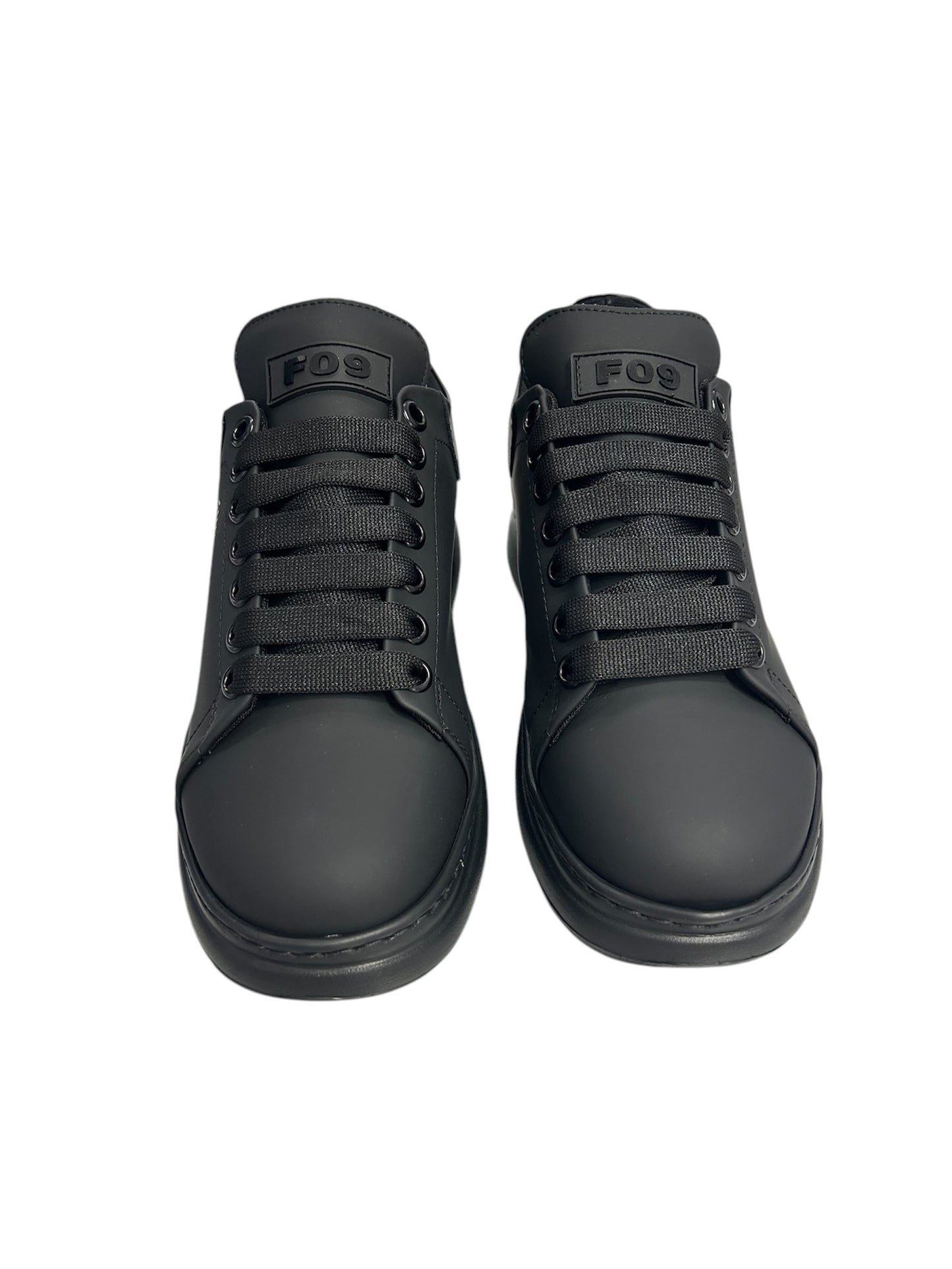 F09 600-Light Black